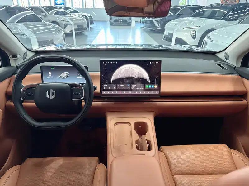 Leapmotor C10 2024 Range Extended Electric Vehicle 210 LiDAR Edition — миниатюра 8