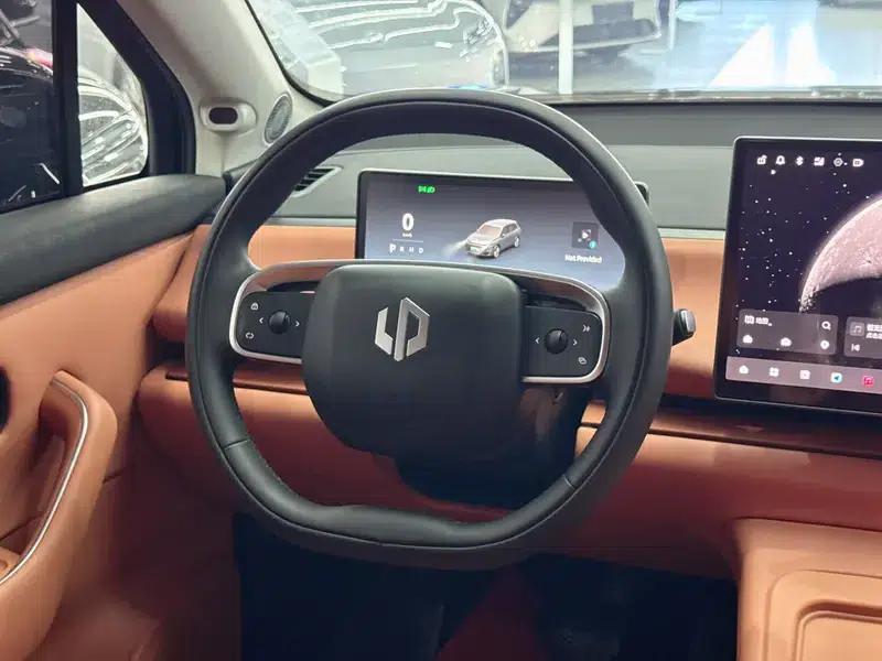 Leapmotor C10 2024 Range Extended Electric Vehicle 210 LiDAR Edition — миниатюра 10