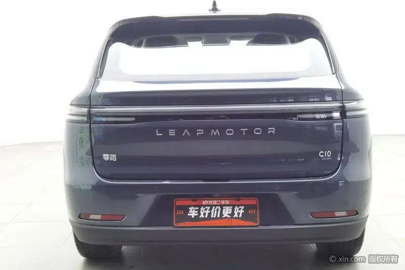 Leapmotor C10 2024 Pure Electric Version 530 Smart Edition — миниатюра 3