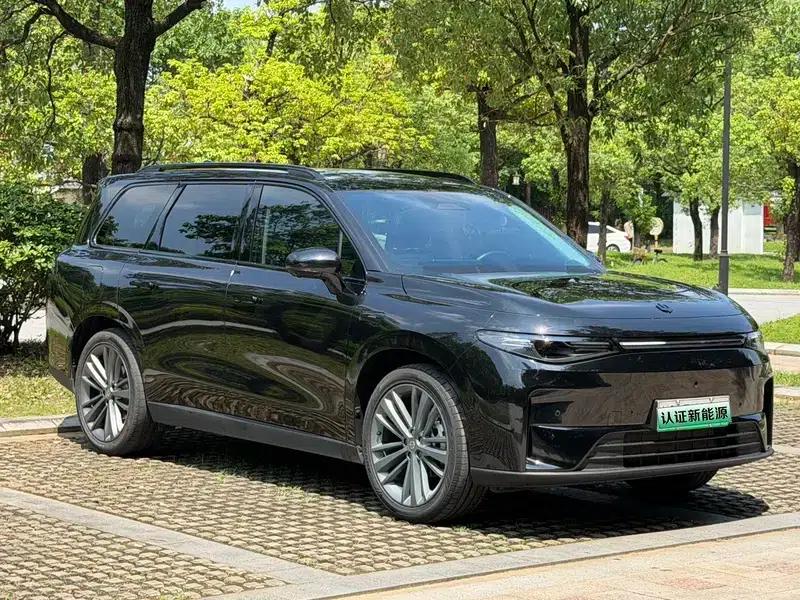 Leapmotor C16 2024 Range Extended Electric 200 Premium Edition — миниатюра 3
