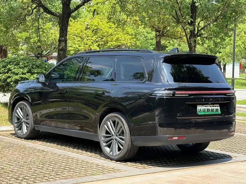 Leapmotor C16 2024 Range Extended Electric 200 Premium Edition — миниатюра 5