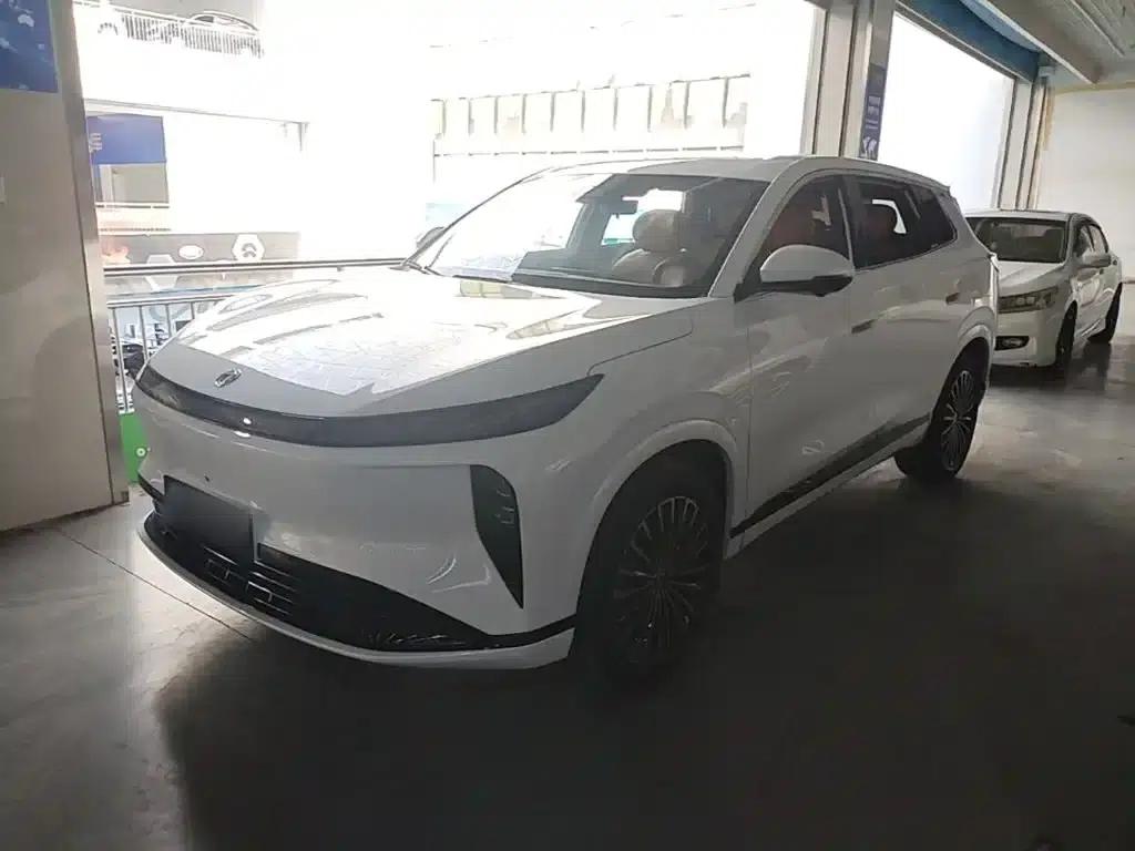 Dongfeng Fengshen L8 2025 Model 185KM Dream Edition — миниатюра 2