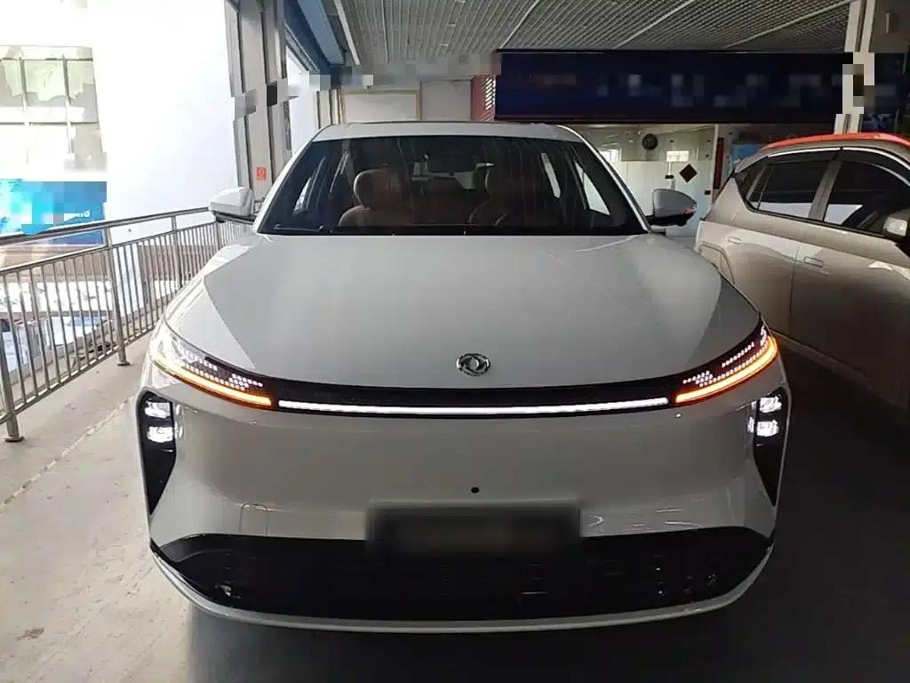 Dongfeng Fengshen L8 2025 Model 185KM Dream Edition — миниатюра 3