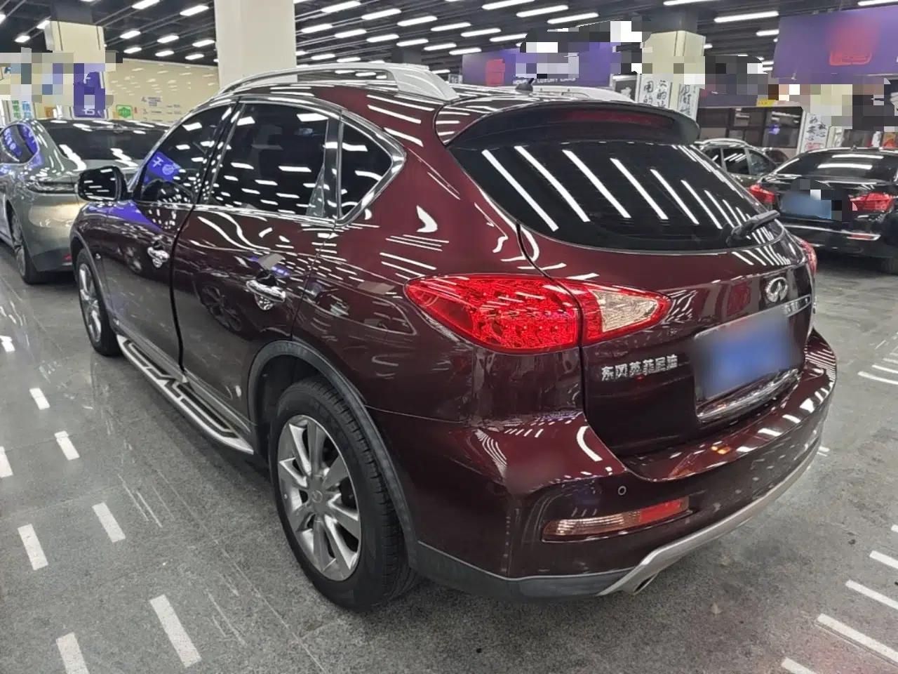 Infiniti QX50 2015 2.5L Enjoyment Edition — миниатюра 4