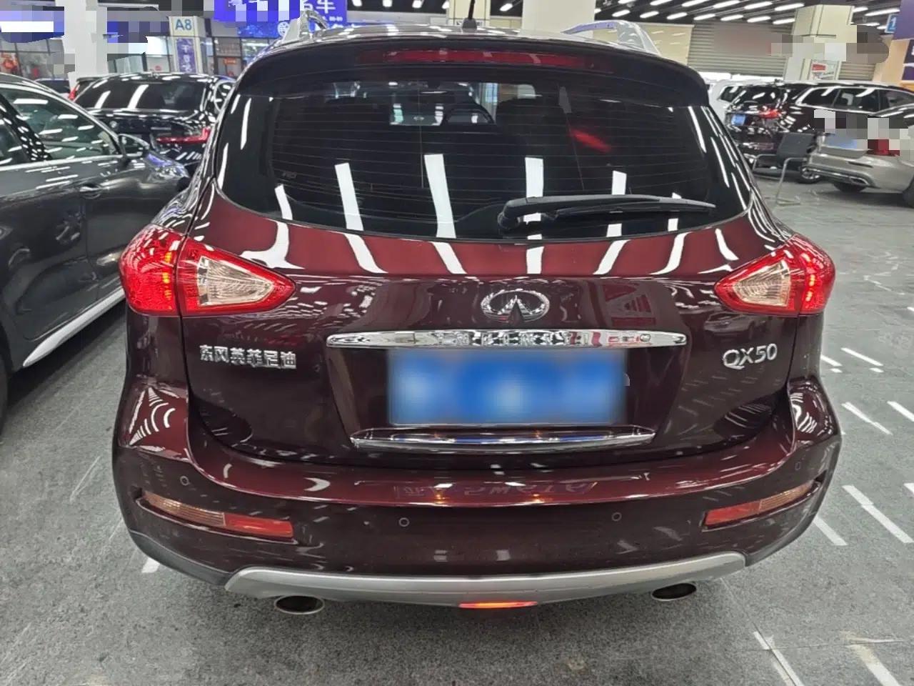 Infiniti QX50 2015 2.5L Enjoyment Edition — миниатюра 5