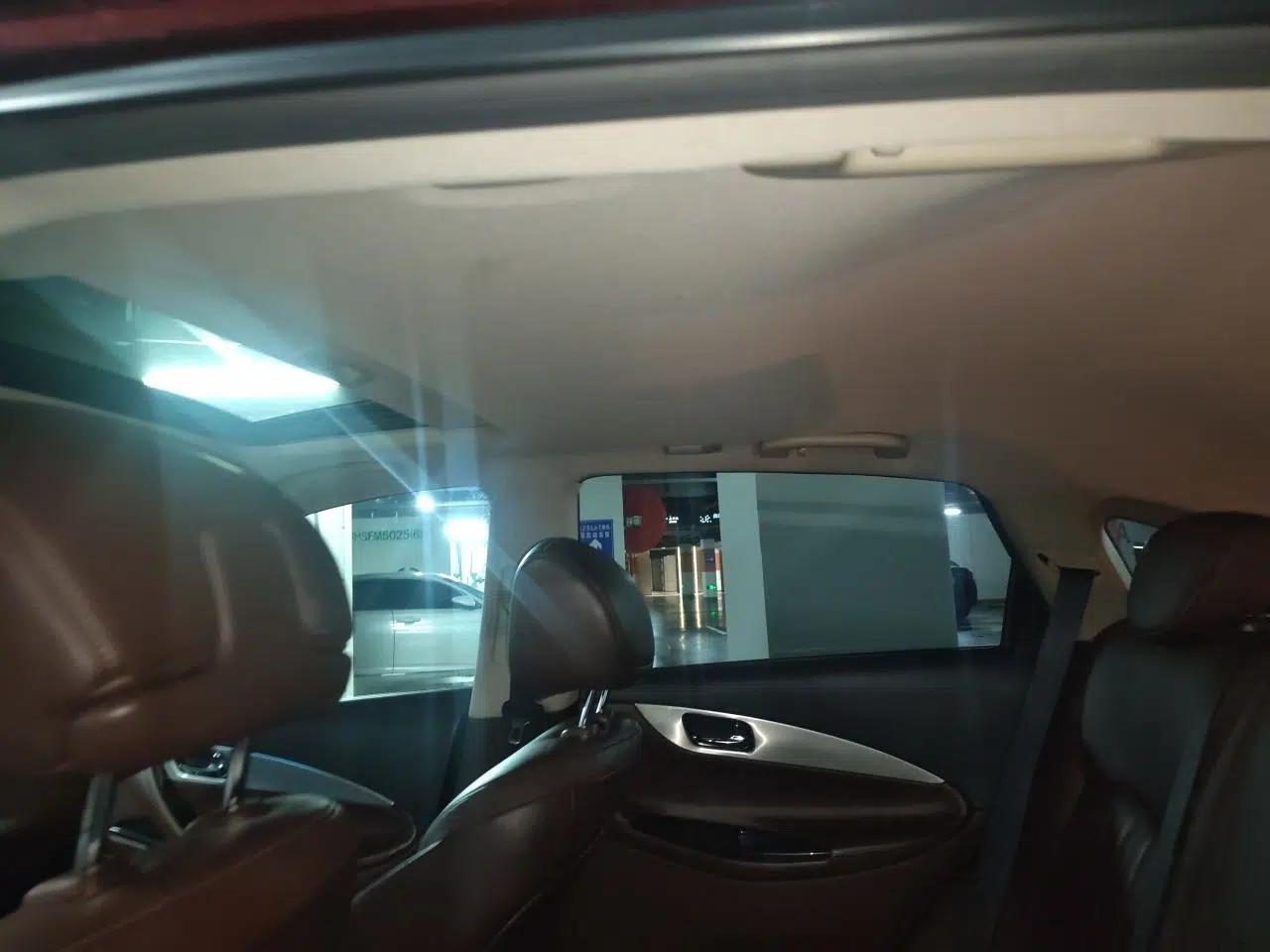 Infiniti QX50 2015 2.5L Enjoyment Edition — миниатюра 18
