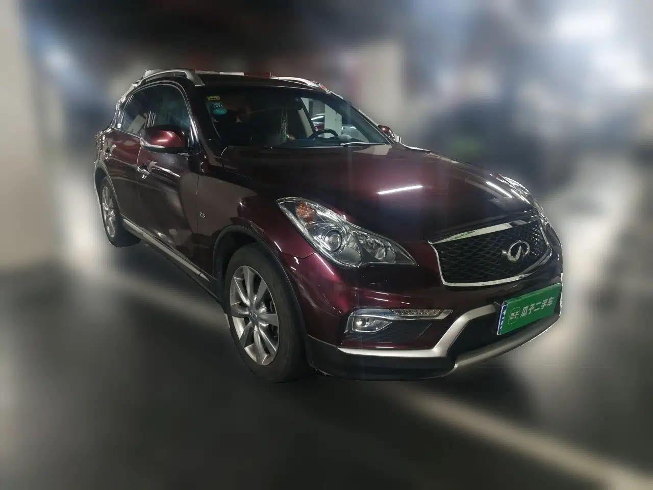 Infiniti QX50 2015 2.5L Enjoyment Edition — миниатюра 3