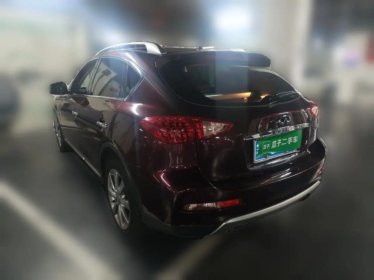 Infiniti QX50 2015 2.5L Enjoyment Edition — миниатюра 4