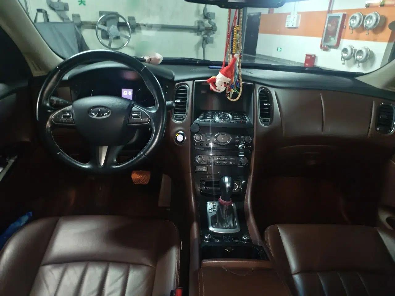 Infiniti QX50 2015 2.5L Enjoyment Edition — миниатюра 9