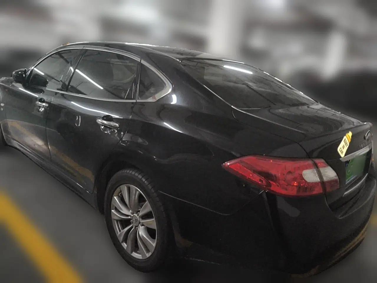 Infiniti Q70 2013 Q70L 2.5L Comfort Edition — миниатюра 4