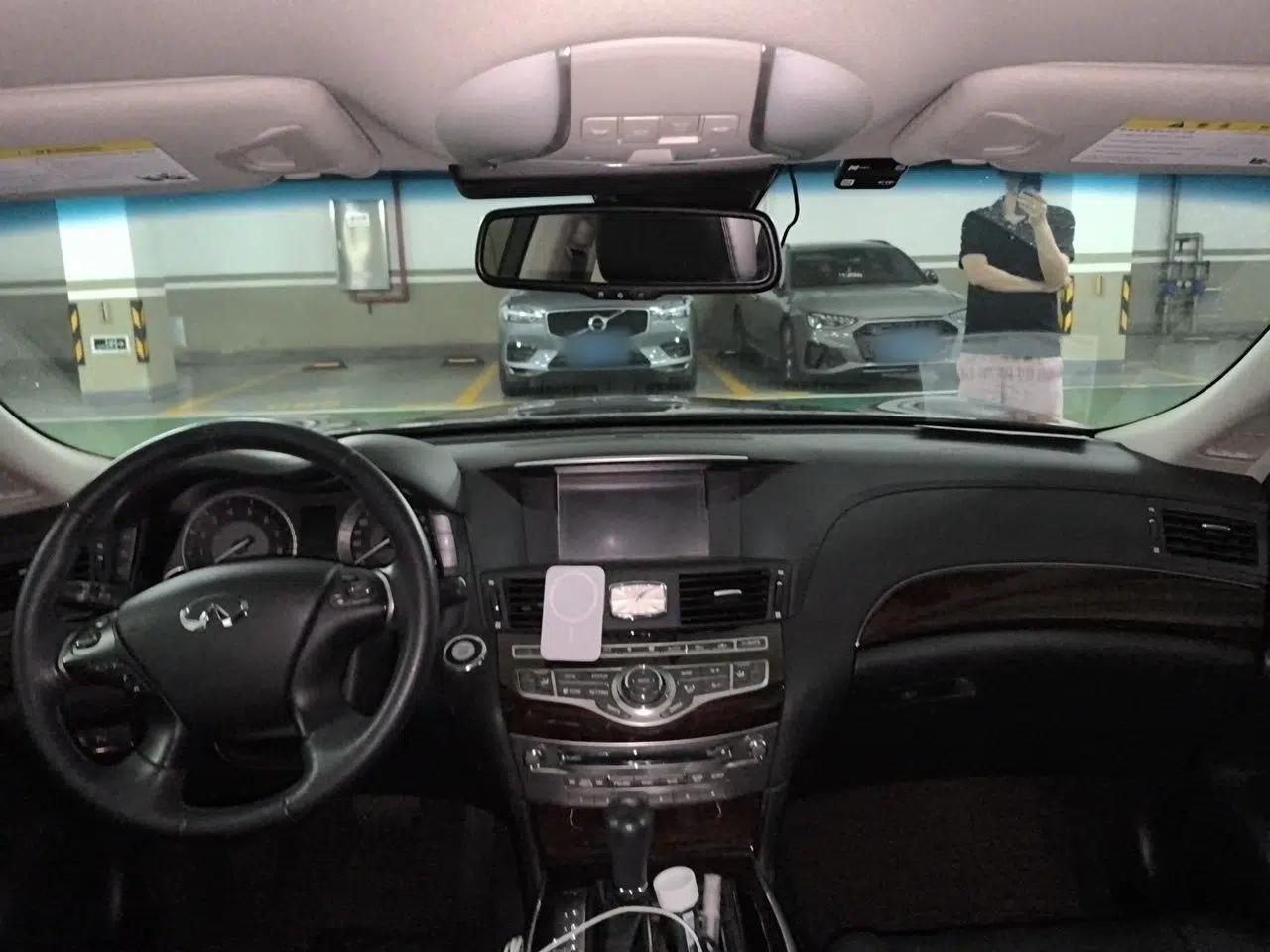 Infiniti Q70 2013 Q70L 2.5L Comfort Edition — миниатюра 9