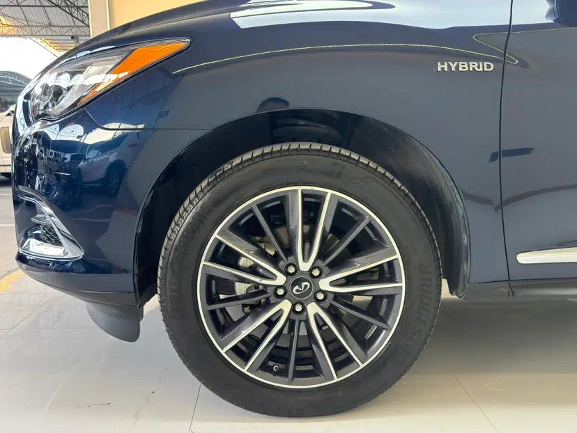 Infiniti QX60 2016 2.5 S/C Hybrid Two-Wheel-Drive Excellence Edition China V Standard — миниатюра 18