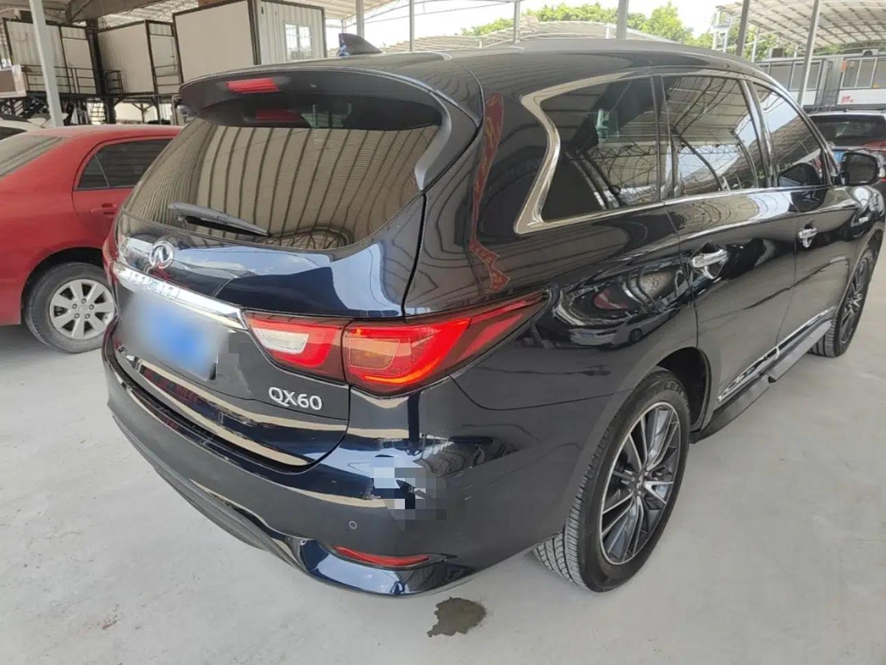 Infiniti QX60 2016 2.5 S/C Hybrid Two-Wheel-Drive Excellence Edition China V Standard — миниатюра 6
