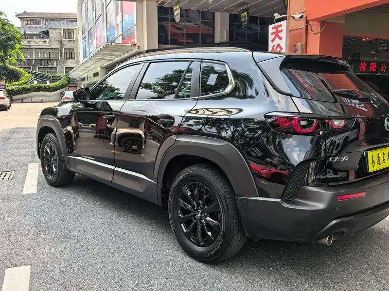 Mazda CX-50 2023 2.0L Automatic Driving Edition — миниатюра 13
