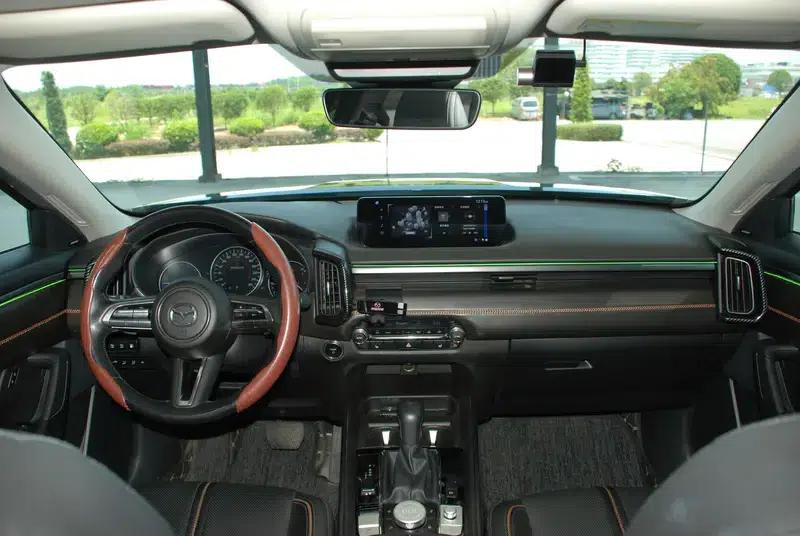 Mazda CX-50 2023 2.5L HEV AWD Premium Edition — миниатюра 7