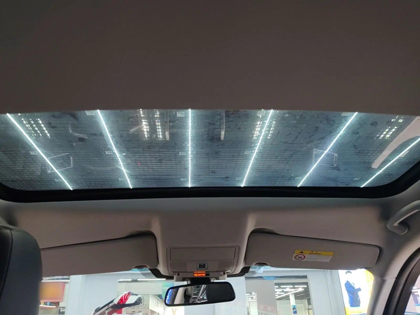 Land Rover Discovery Sport 2016 2.0T SE — миниатюра 26