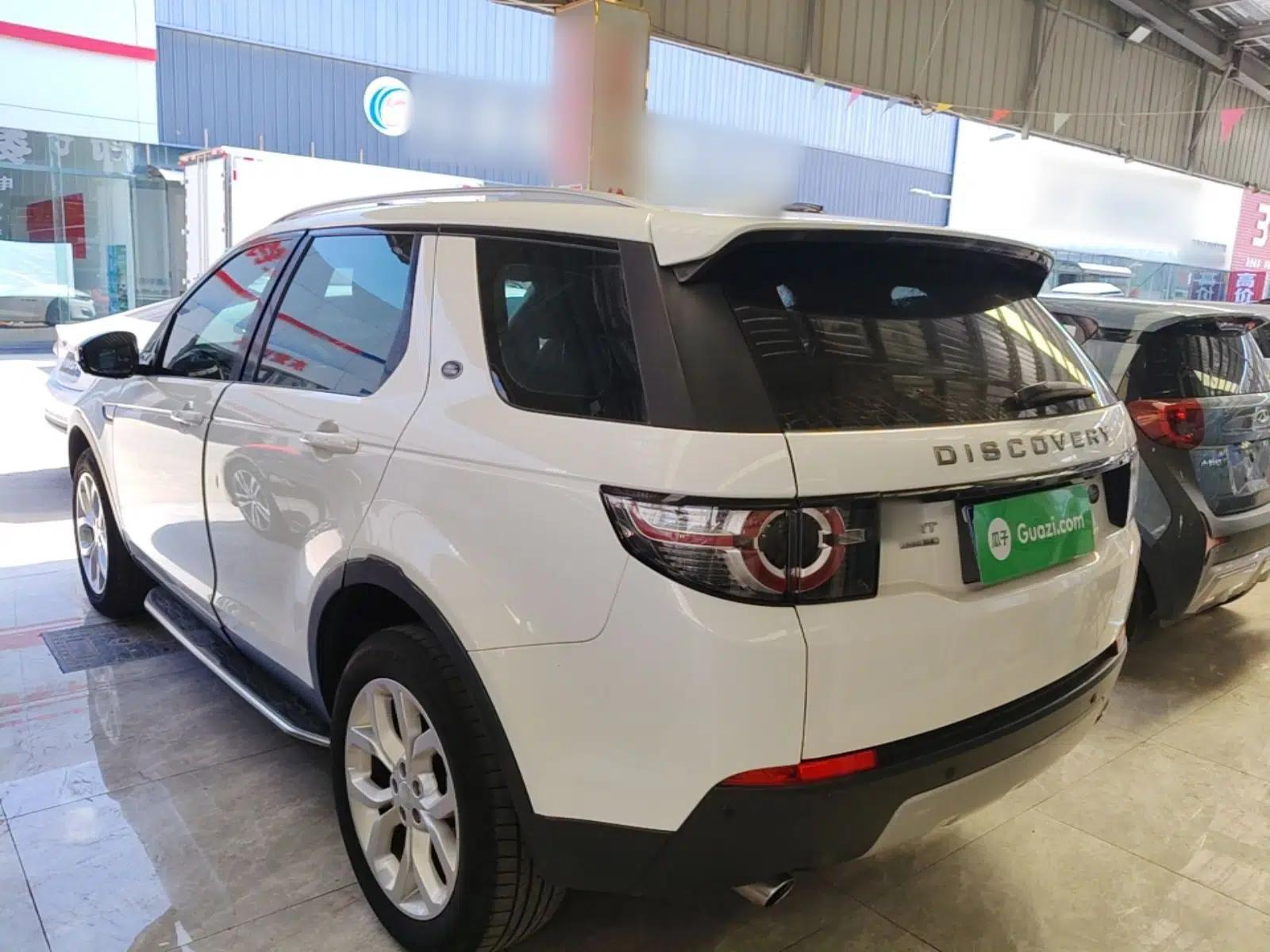 Land Rover Discovery Sport 2016 2.0T HSE — миниатюра 4