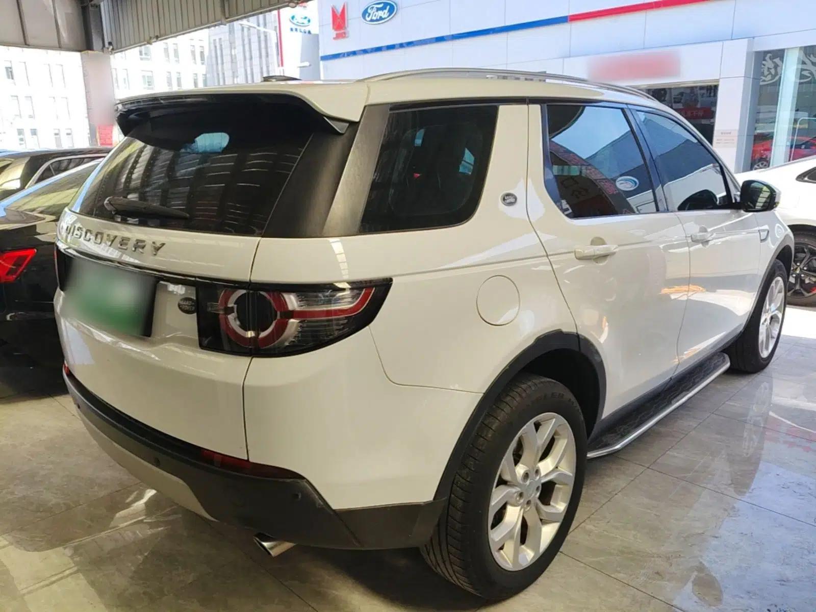 Land Rover Discovery Sport 2016 2.0T HSE — миниатюра 6
