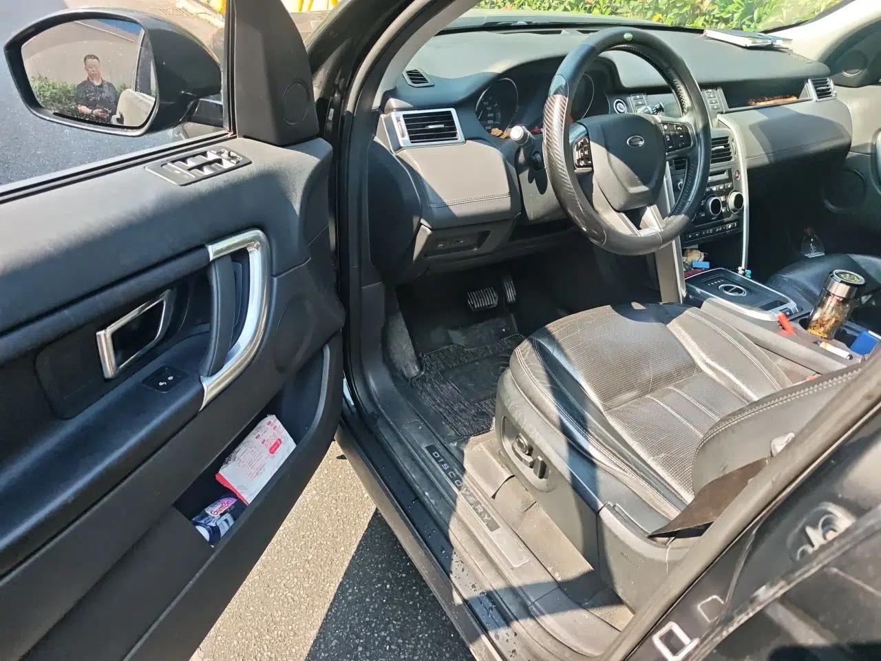Land Rover Discovery Sport 2015 2.0T SE — миниатюра 16