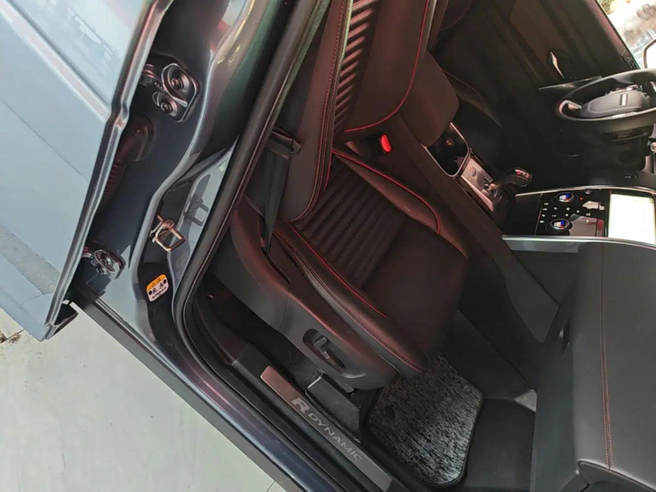 Land Rover Discovery Sport 2021 249 PS R-Dynamic S Performance Edition — миниатюра 19