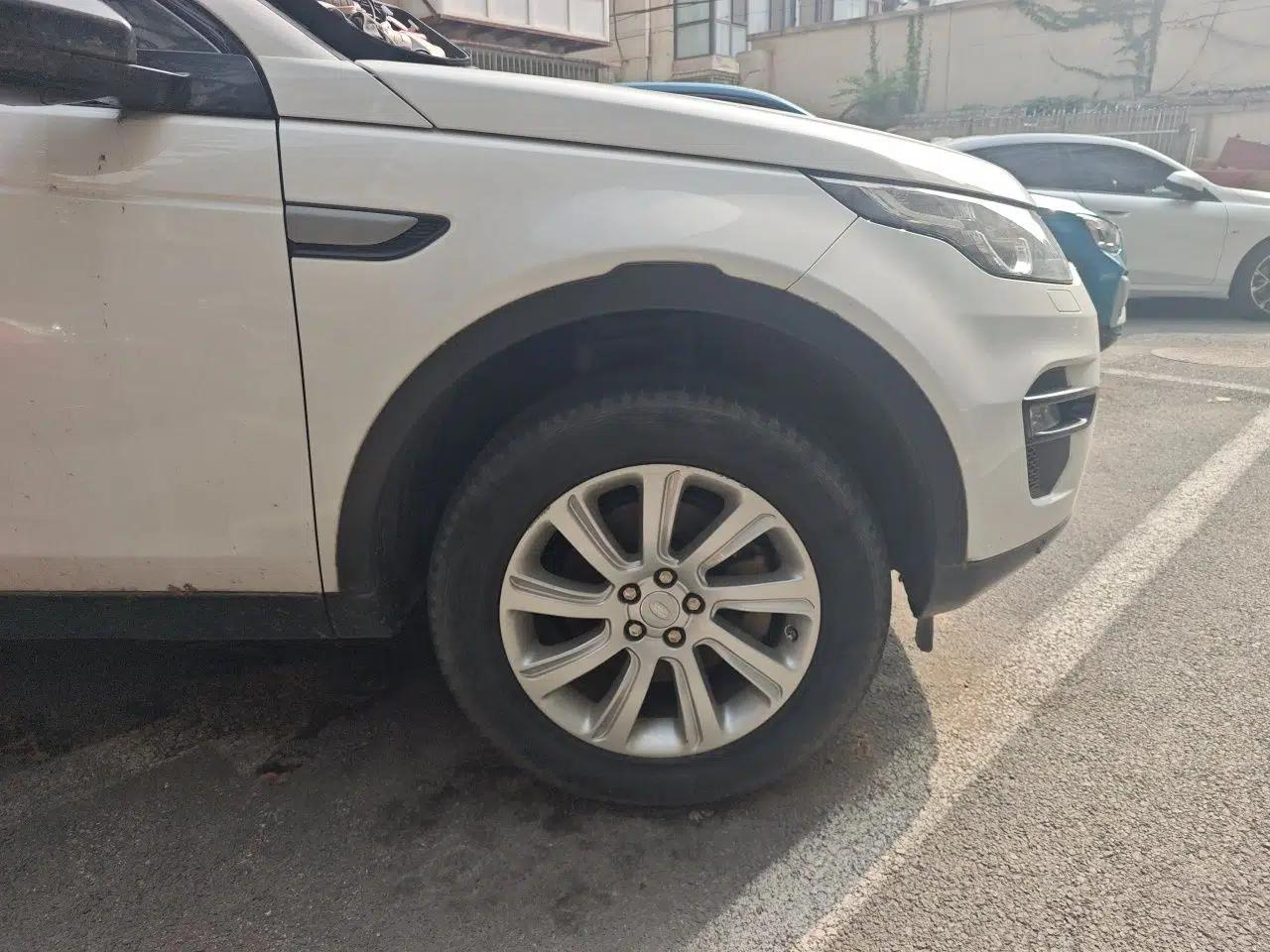 Land Rover Discovery Sport 2018 200 PS PURE Edition — миниатюра 8