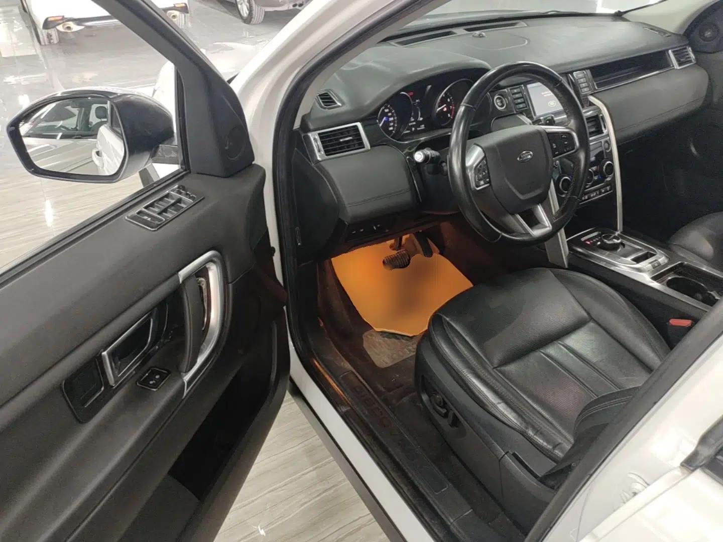 Land Rover Discovery Sport 2019 240 PS SE Version China VI Standard — миниатюра 18