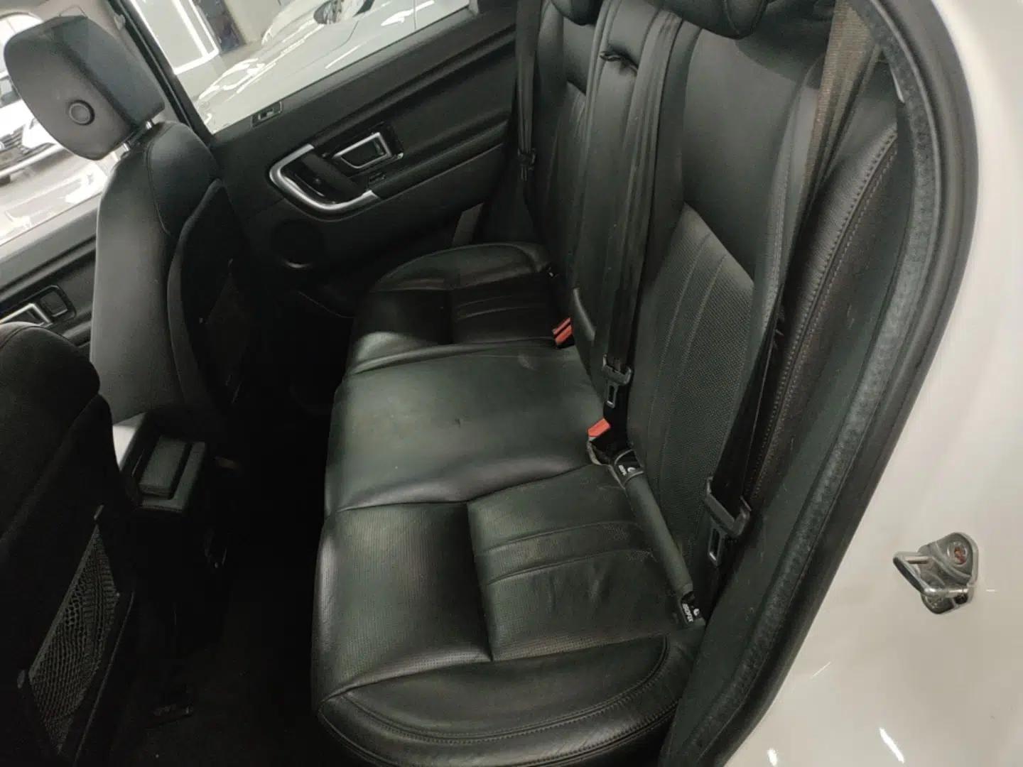 Land Rover Discovery Sport 2019 240 PS SE Version China VI Standard — миниатюра 20