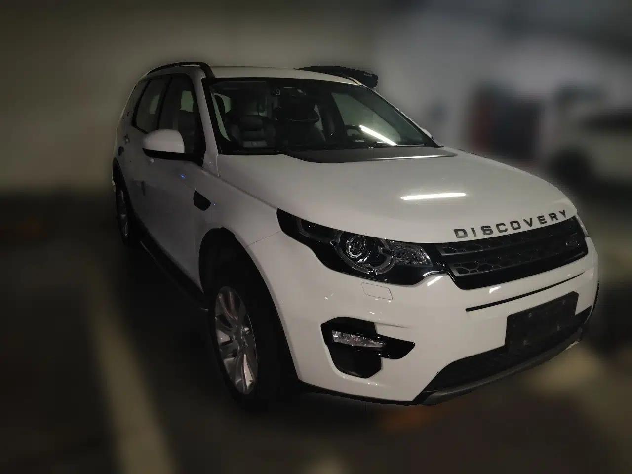 Land Rover Discovery Sport 2017 2.0T SE — миниатюра 3