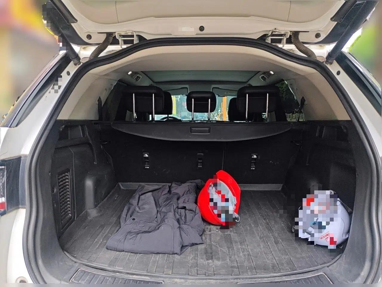 Land Rover Discovery Sport 2019 240 PS SE Version China VI Standard — миниатюра 19