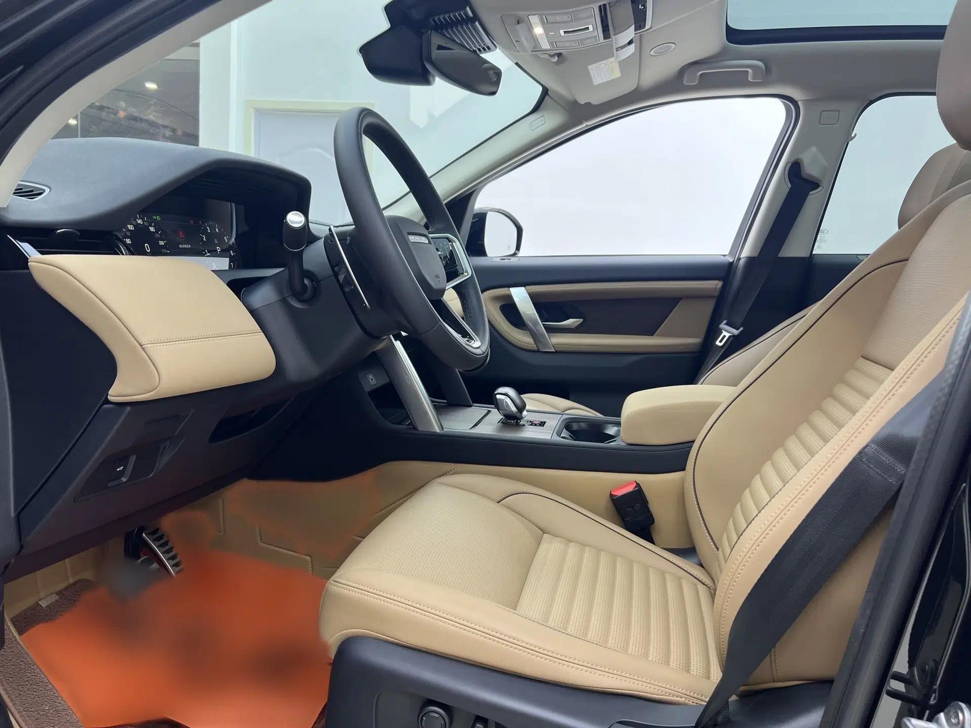 Land Rover Discovery Sport 2025 249 PS Performance Tech Edition — миниатюра 11