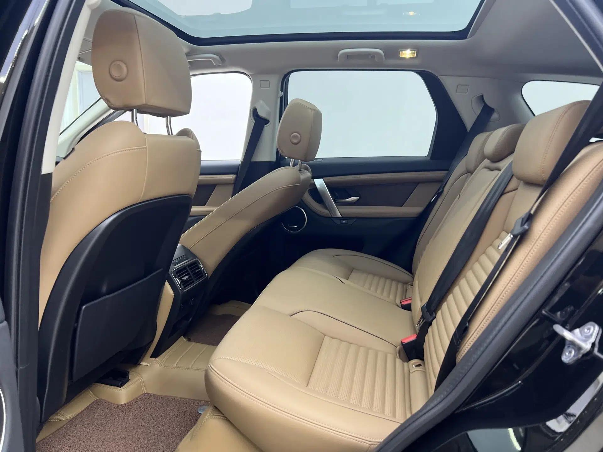 Land Rover Discovery Sport 2025 249 PS Performance Tech Edition — миниатюра 17