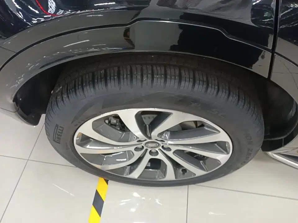 Land Rover Discovery Sport 2022 Revised Version 249 PS R-Dynamic S Performance Edition 5 Seats — миниатюра 16