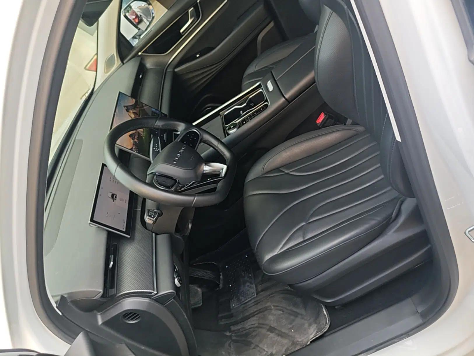 Chery Fengyun T9 2024 120 Long-Range Standard Version 5 Seats Lithium-NMC Battery — миниатюра 17