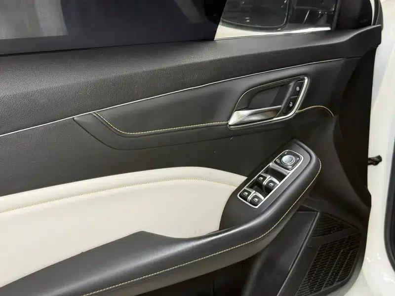 MG6 2021 Pro 1.5T Automatic Trophy Luxury Edition — миниатюра 6