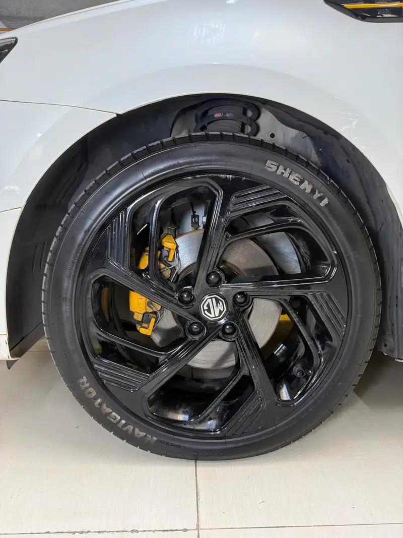 MG6 2021 Pro 1.5T Automatic Trophy Luxury Edition — миниатюра 7