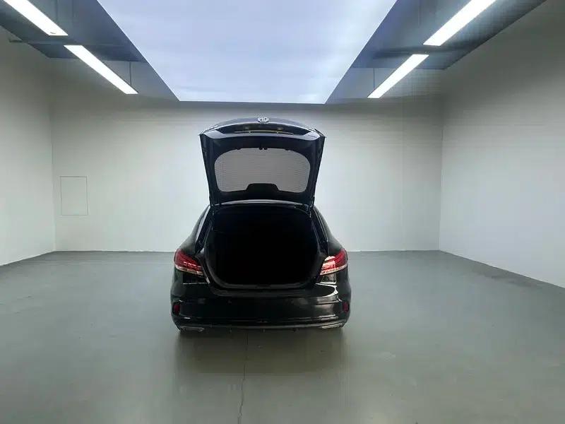 MG6 2017 20T Automatic Luxury Intelligent Edition — миниатюра 13