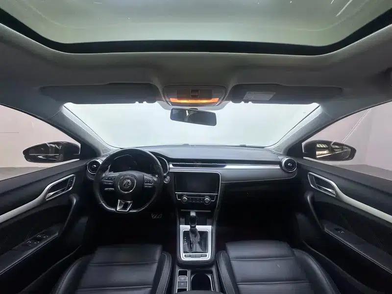 MG6 2017 20T Automatic Luxury Intelligent Edition — миниатюра 14