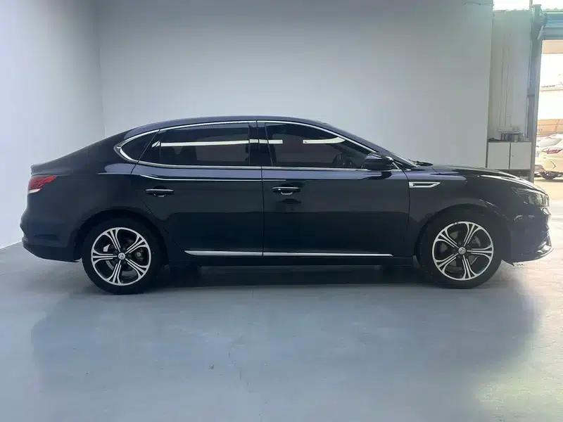 MG6 2017 20T Automatic Luxury Intelligent Edition — миниатюра 7