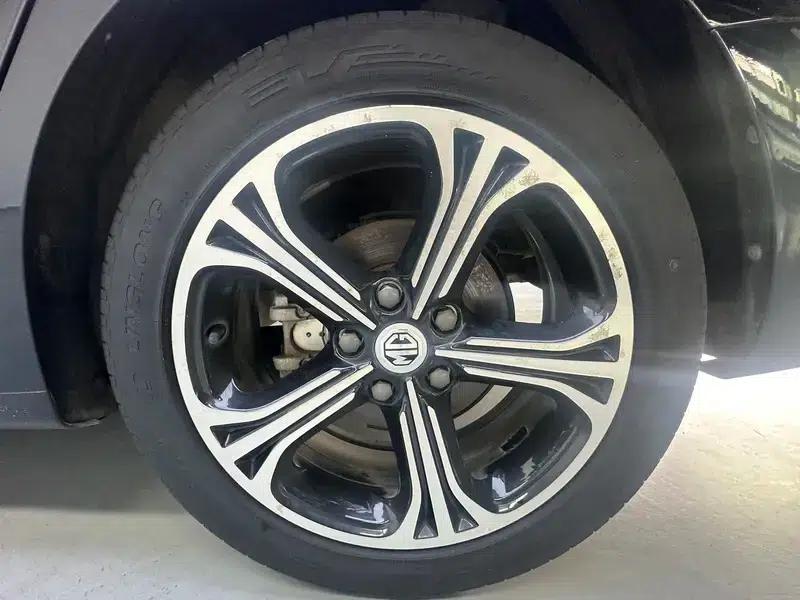 MG6 2017 20T Automatic Luxury Intelligent Edition — миниатюра 8