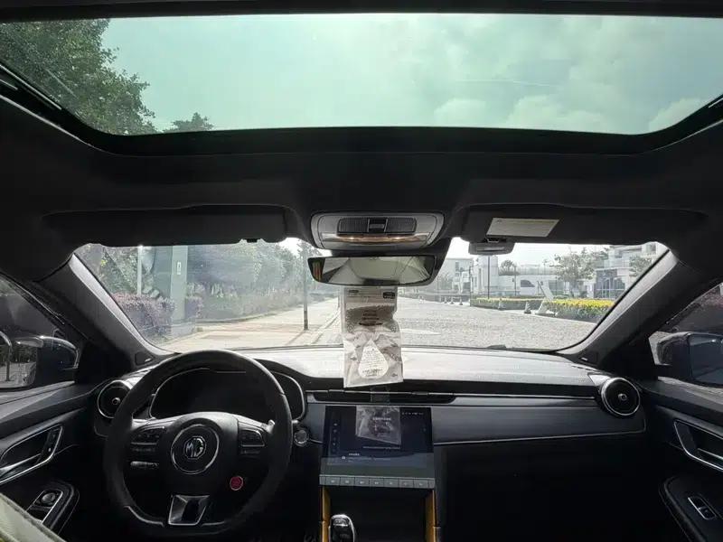 MG6 2021 Pro 1.5T Automatic Luxury Edition — миниатюра 9