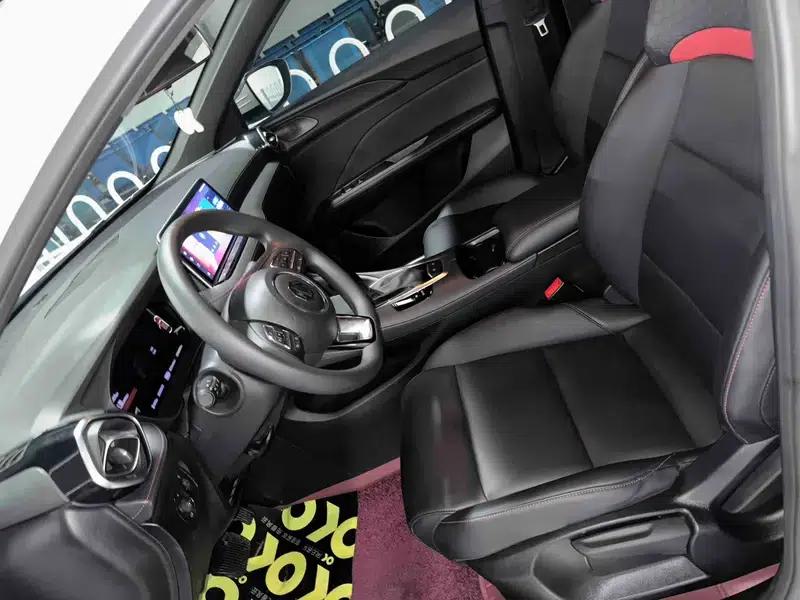 MG5 2025 180DVVT Global Luxury Edition — миниатюра 8