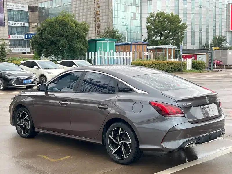 MG5 2021 300TGI DCT Luxury Flagship Edition — миниатюра 4