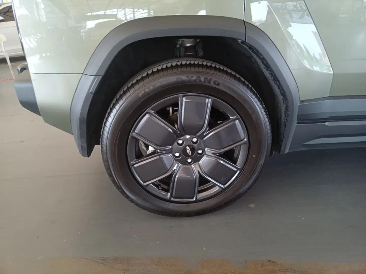 Chery Fengyun Fulwin X3 Plus 2025 Model 401 Two-Wheel Drive Smart Leading Edition — миниатюра 11