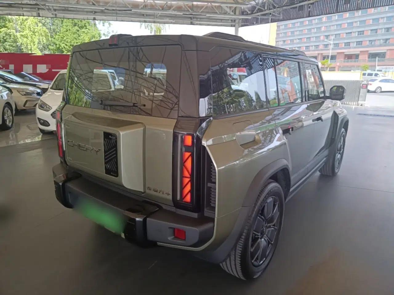 Chery Fengyun Fulwin X3 Plus 2025 Model 401 Two-Wheel Drive Smart Leading Edition — миниатюра 6