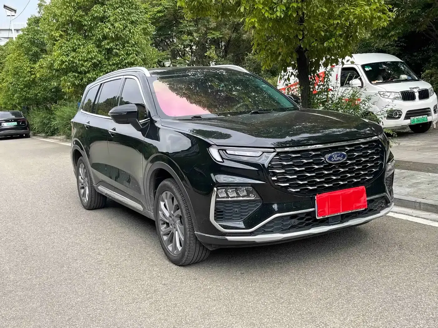 Lingyu 2021 EcoBoost 225 Premium 6-seater — миниатюра 3