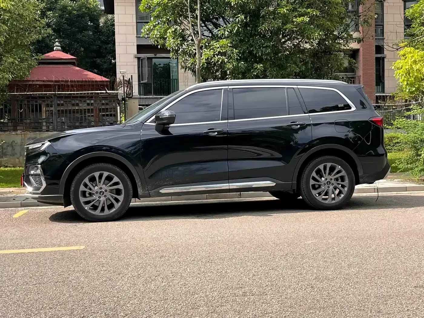 Lingyu 2021 EcoBoost 225 Premium 6-seater — миниатюра 4