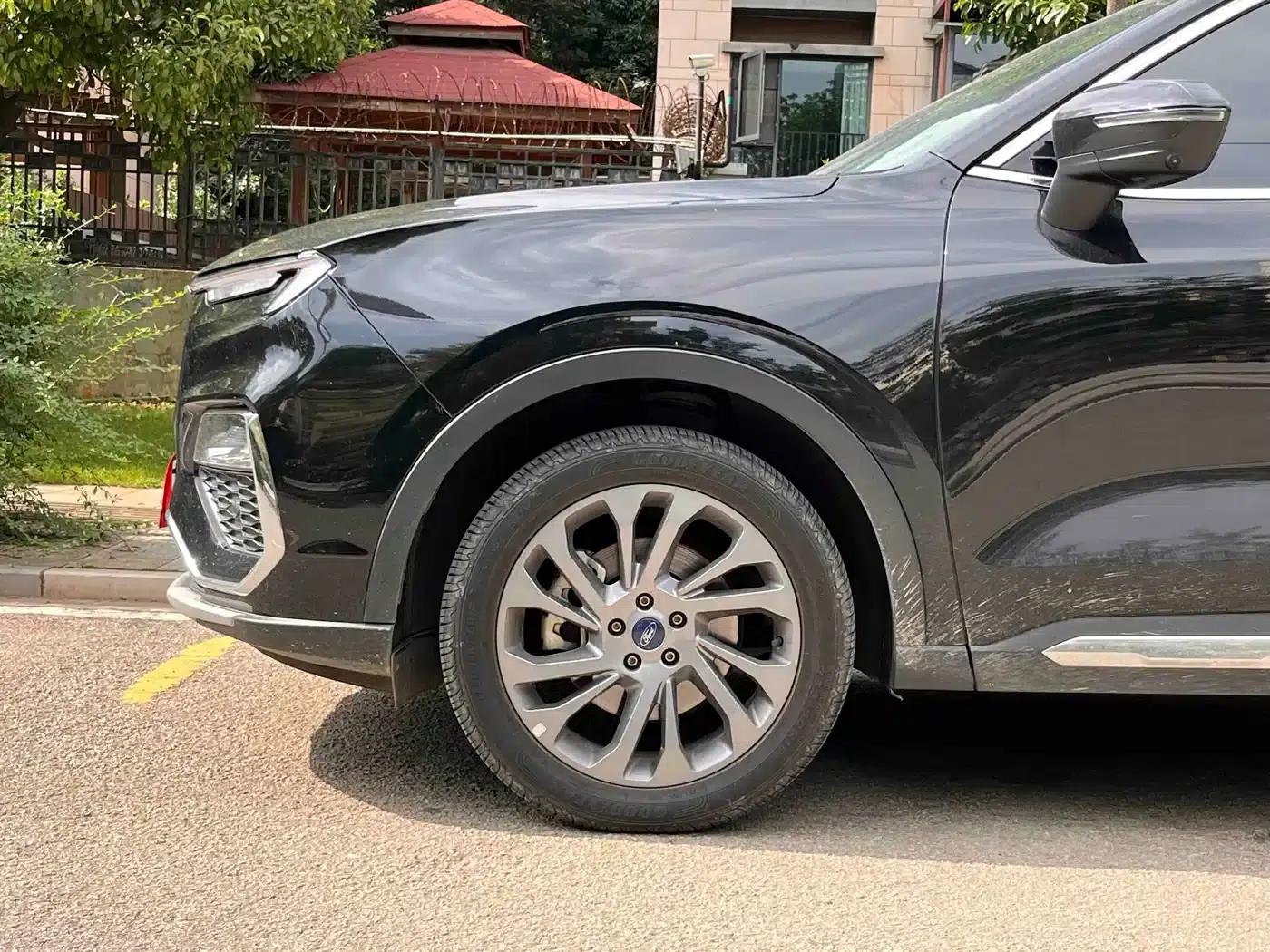 Lingyu 2021 EcoBoost 225 Premium 6-seater — миниатюра 7