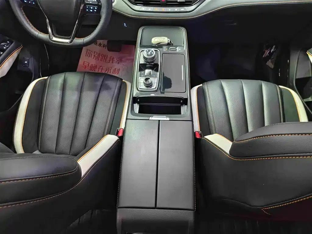 Lingyu 2023 EcoBoost 225 Obsidian Orange Edition, 7-seater (2/2/3 seats) — миниатюра 15