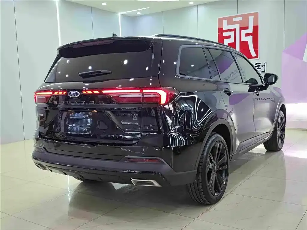 Lingyu 2023 EcoBoost 225 Obsidian Orange Edition, 7-seater (2/2/3 seats) — миниатюра 4