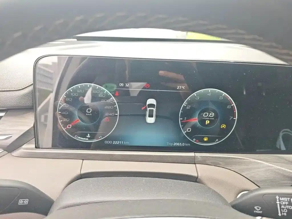 Lingyu 2023 EcoBoost 225 Premium 7-seater (2/2/3 seats) — миниатюра 4